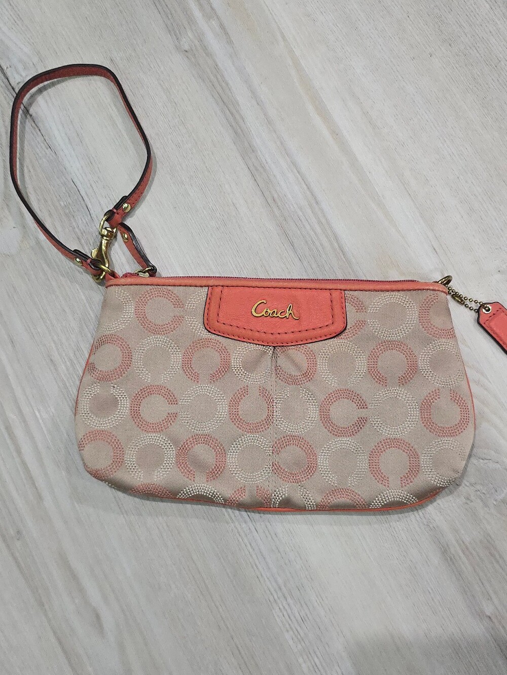 Coach Ashley Dotted Op Art Large Wristlet in khaki and coral See Pictures